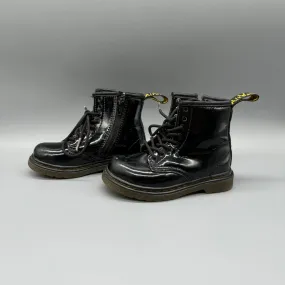 Dr. Martens / Boots / US8