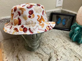 MUSHROOM BUCKET HAT